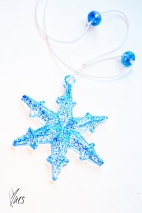 Kette mit blauem Stern mit Glitter - gegossen aus Epoxyharz
